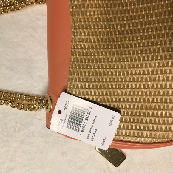 New coach purse - Picture 3 of 4